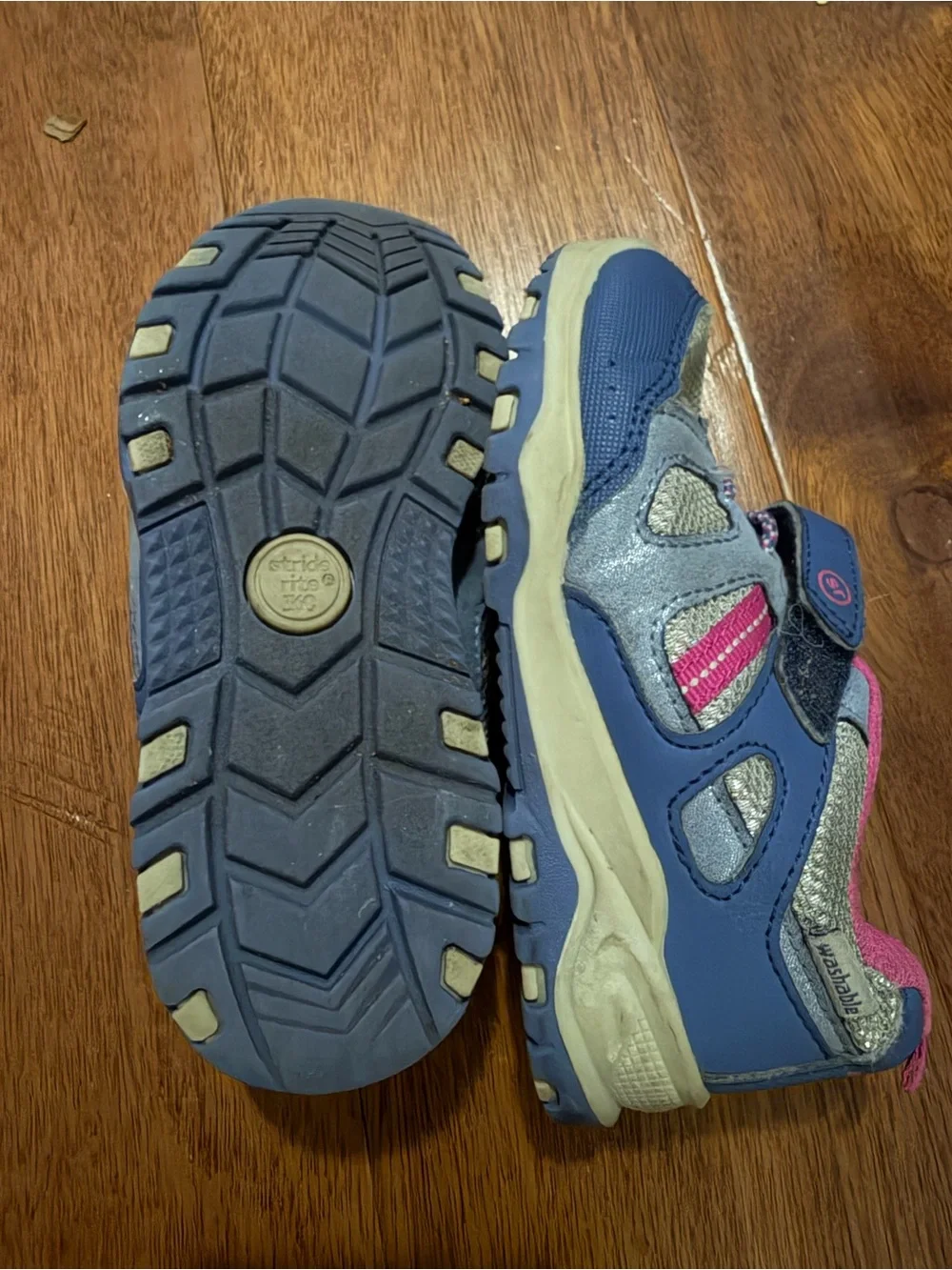 Stride Rite lightweight kids